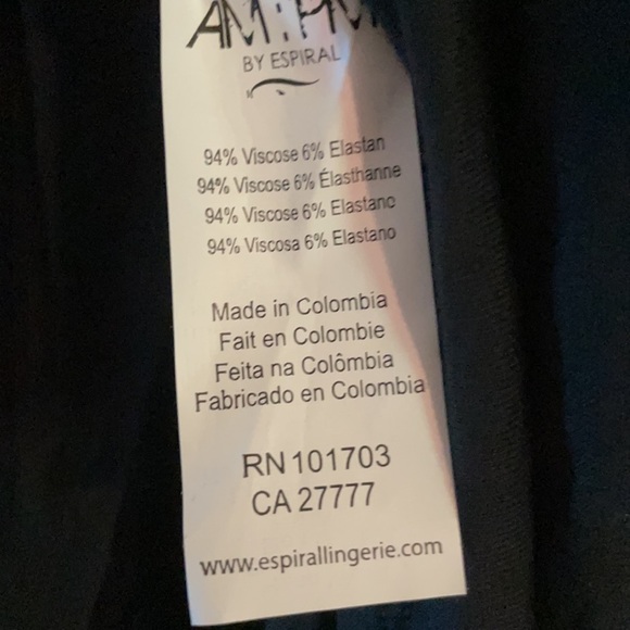 Gorgeous One Shoulder Black Dress - Picture 6 of 7